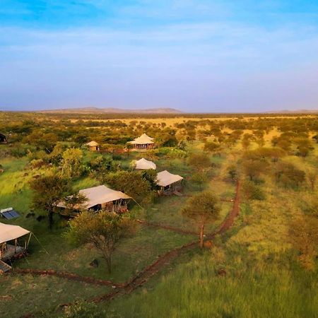 Serengeti Kifaru Tented Lodge Mugumu Exterior foto